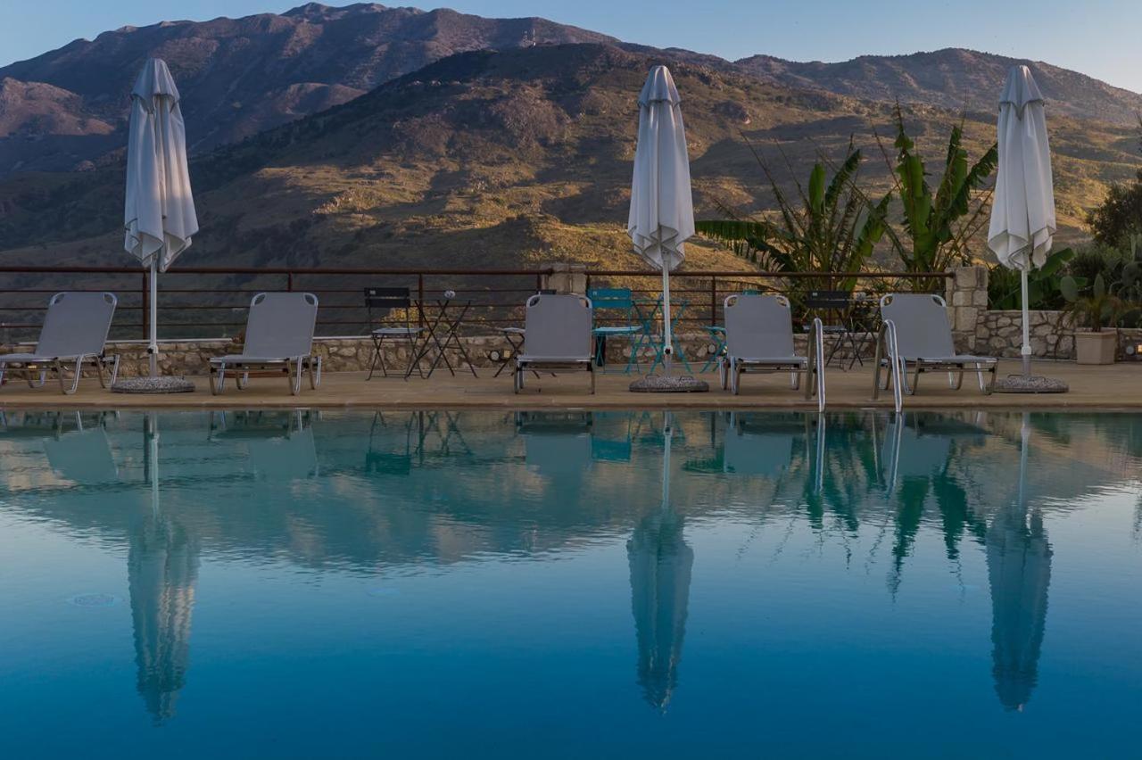 Grosses Haus Mit Traumhaftem Ausblick Apartment Georgioupoli Exterior foto